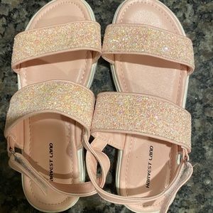 Girls sandals
